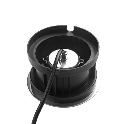 LEDs étanches pour piscine 150 mm x 88 mm offrant une efficacité lumineuse de 100 lm/W, conçus pour une installation facile et une durabilité à long terme