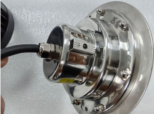 100lm/w Lampes LED sous-marines DC24V Lumière imperméable à l'eau durable pour piscines Fontaines et éléments d'eau décoratifs